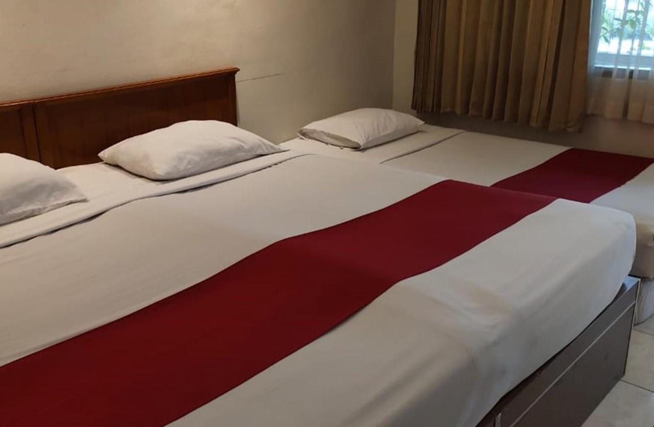 Mutiara Hotel And Convention Bandung Buitenkant foto