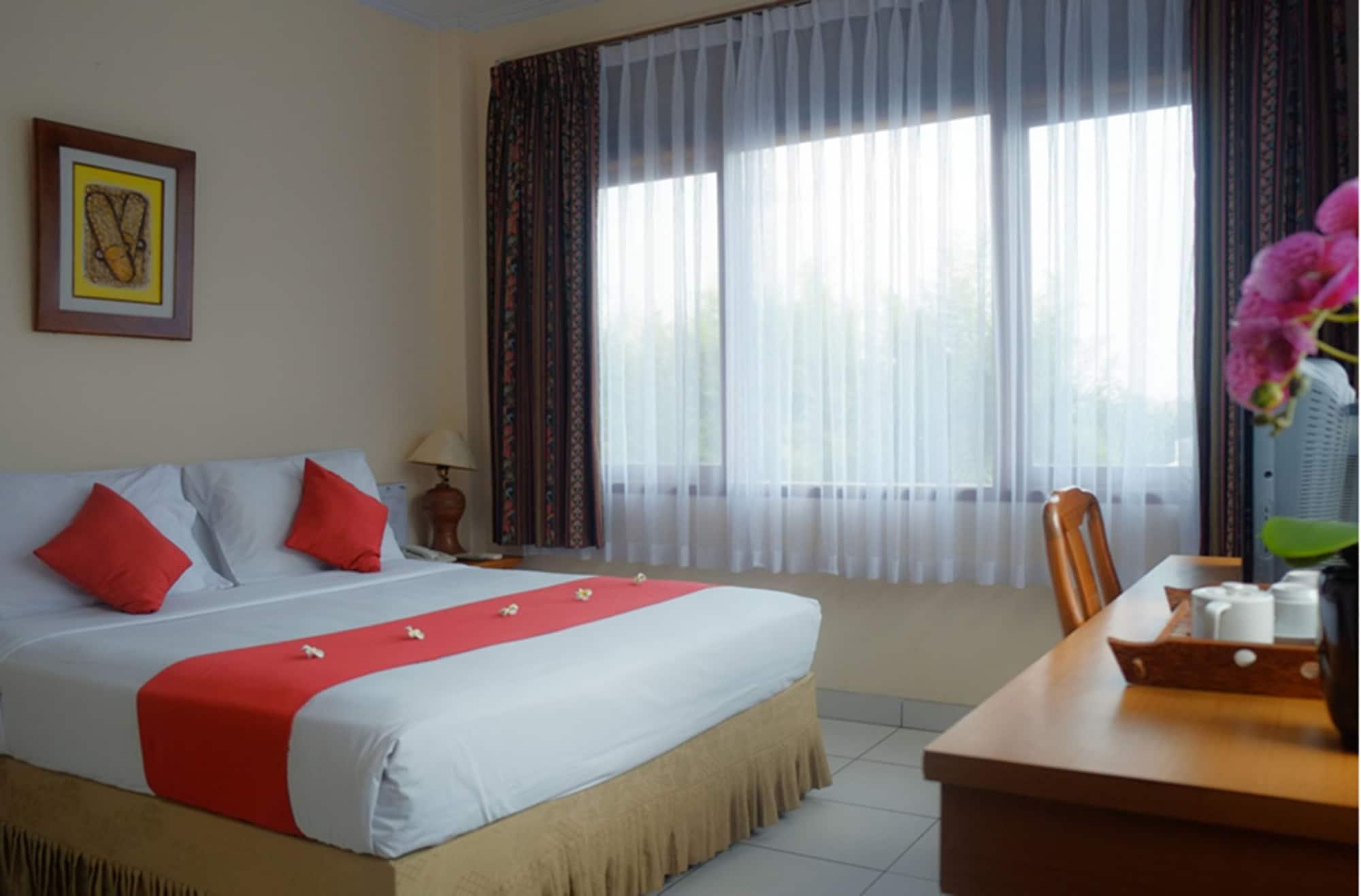 Mutiara Hotel And Convention Bandung Buitenkant foto