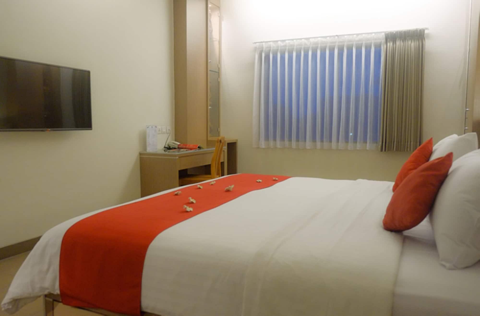 Mutiara Hotel And Convention Bandung Buitenkant foto