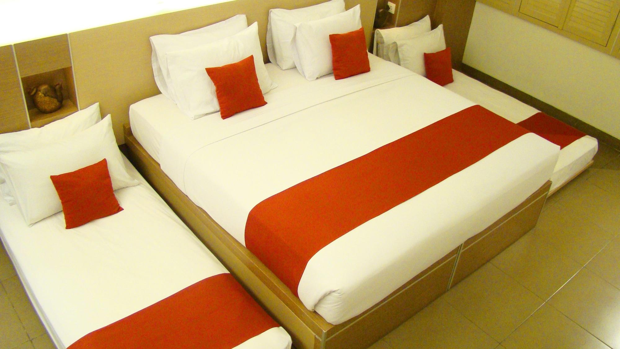 Mutiara Hotel And Convention Bandung Buitenkant foto