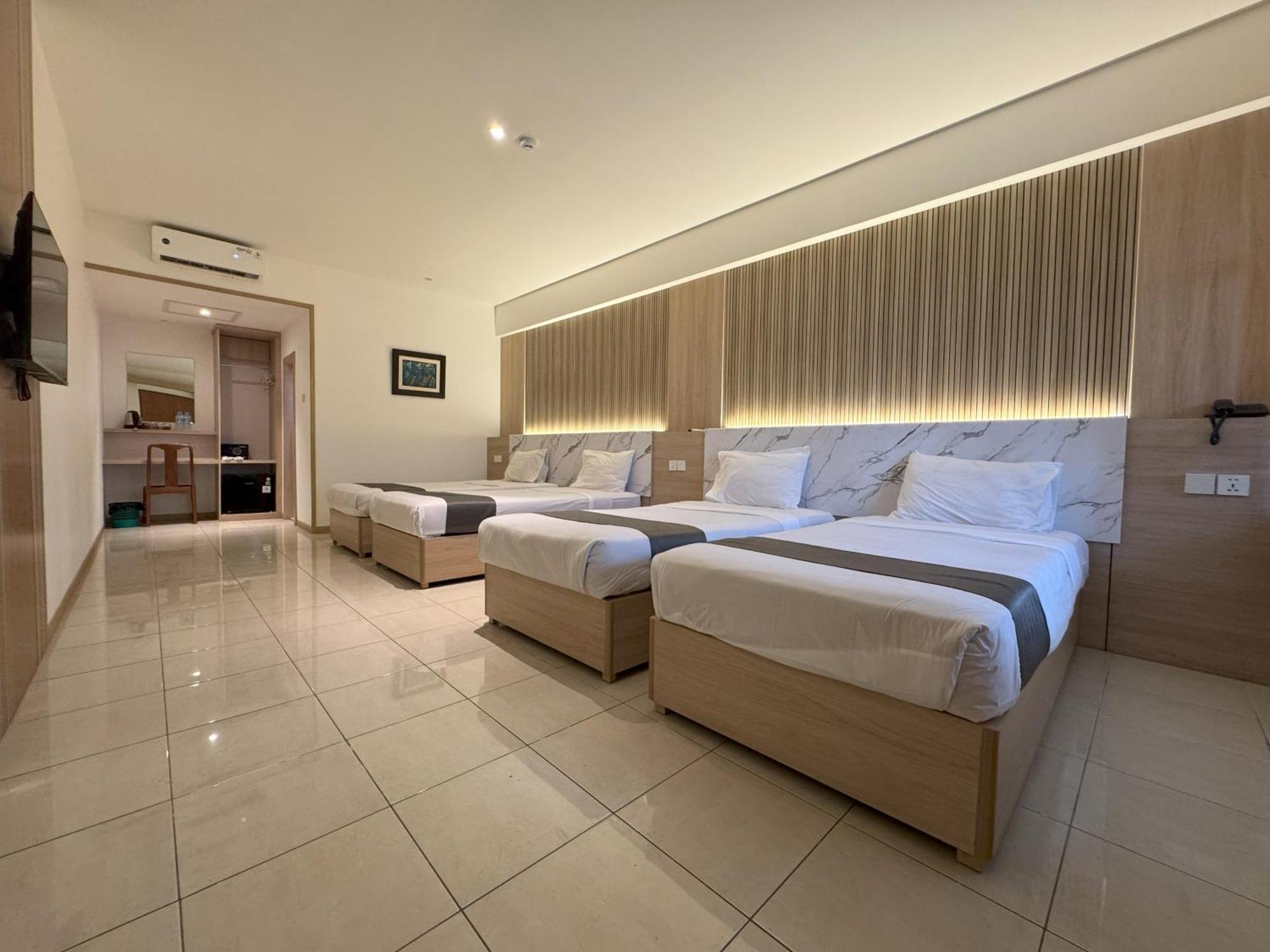 Mutiara Hotel And Convention Bandung Buitenkant foto