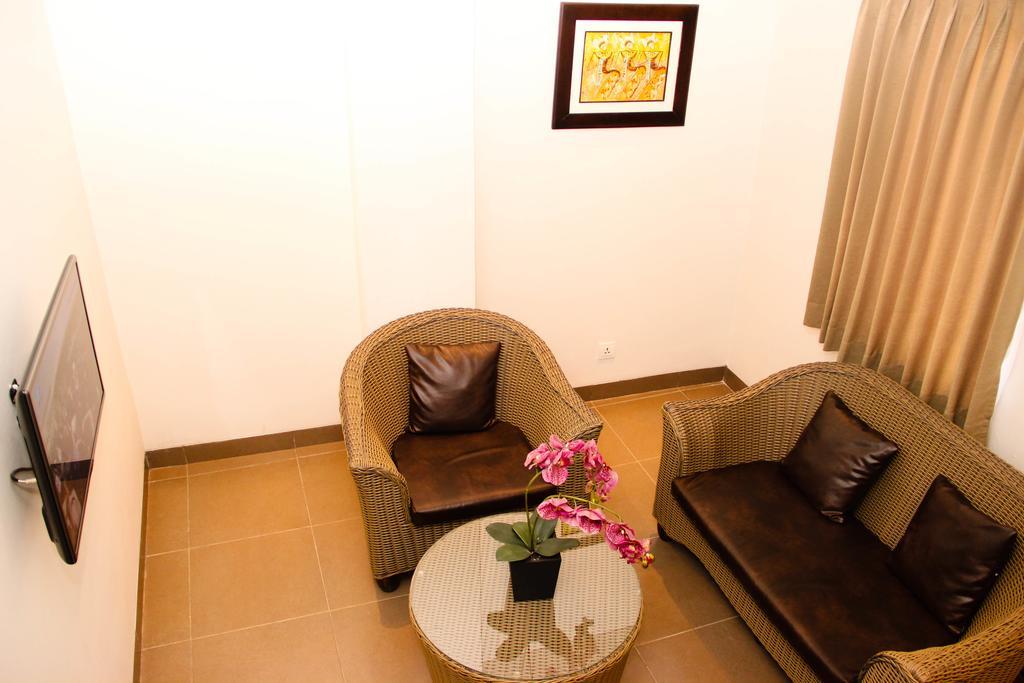 Mutiara Hotel And Convention Bandung Buitenkant foto